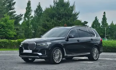 BMW X7 · 2021 год