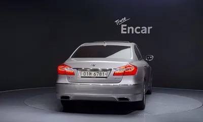 Hyundai Genesis 2012, 128968 км, за 3218.6 USD