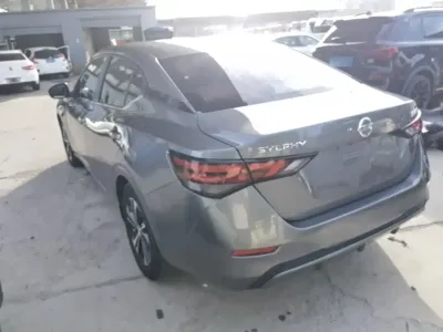Nissan Sylphy 2023, 29600 км, за 9845.35 USD