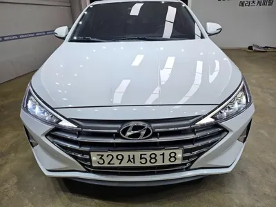 Hyundai Avante 2020, 53000 км, за 7862.57 USD