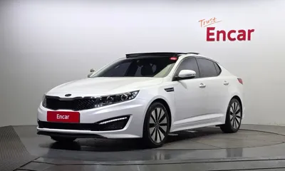 Kia K5 · 2011 год