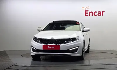 Kia K5 2011, 114912 км, за 3166.32 USD