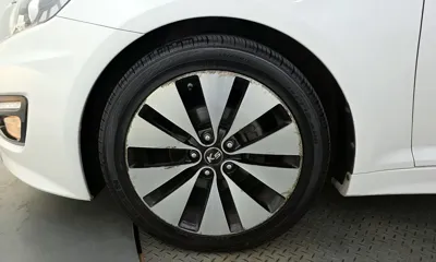 Kia K5 2011, 114912 км, за 3166.32 USD