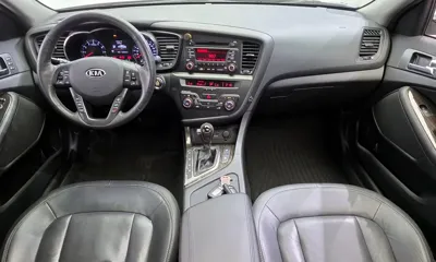 Kia K5 2011, 114912 км, за 3144.28 USD - фото 7