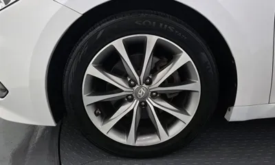 Hyundai Grandeur 2015, 169429 км, за 3931.99 USD