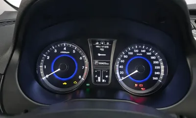 Hyundai Grandeur 2015, 169429 км, за 3902.28 USD - фото 8