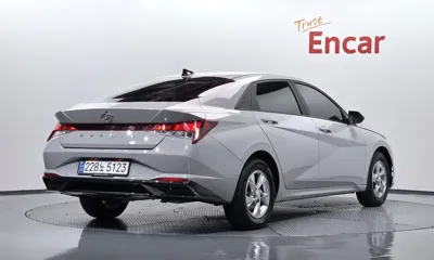 Hyundai Avante 2023, 92785 км, за 8664.83 USD