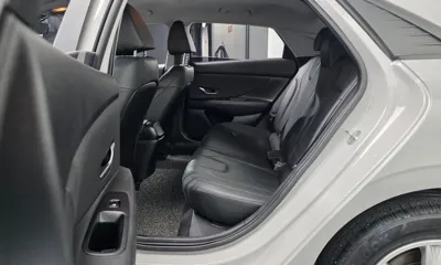 Hyundai Avante 2023, 92785 км, за 8664.83 USD - фото 12