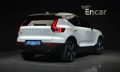 Volvo XC40 2024, 17720 км, за 38339.53 USD