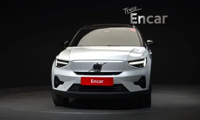 Volvo XC40 2024, 17720 км, за 38339.53 USD