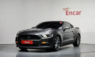 Ford Mustang · 2016 год