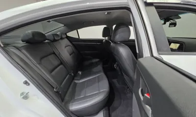 Hyundai Avante 2016, 157799 км, за 4569.53 USD - фото 19
