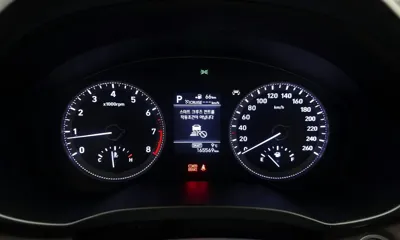 Hyundai Grandeur 2018, 165569 км, за 8853.65 USD - фото 8