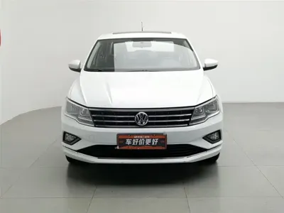 Volkswagen Jetta 2018, 35300 км, за 3969.34 USD