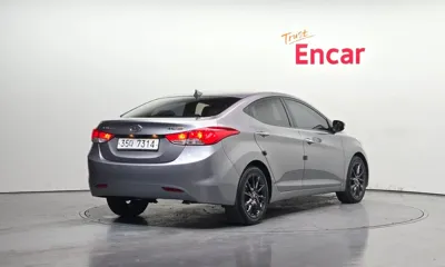 Hyundai Avante 2011, 150881 км, за 2560.06 USD