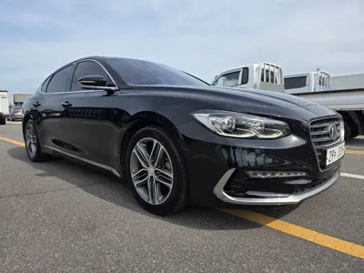 Hyundai Grandeur 2017, 230000 км, за 5185.77 USD