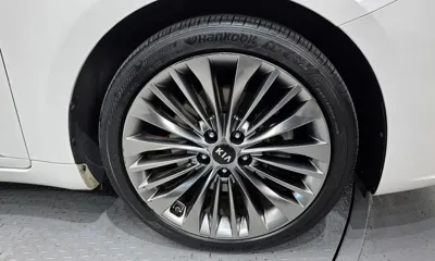 Kia K7 2016, 120175 км, за 7947.89 USD