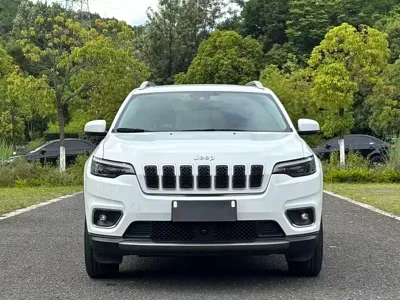 Jeep Cherokee 2019, 91000 км, за 8504.84 USD