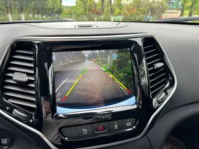 Jeep Cherokee 2019, 91000 км, за 8504.84 USD - фото 26