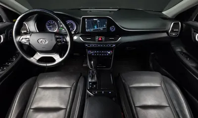 Hyundai Grandeur 2019, 143547 км, за 7351.03 USD - фото 7