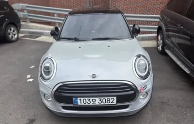MINI Cooper · 2019 год