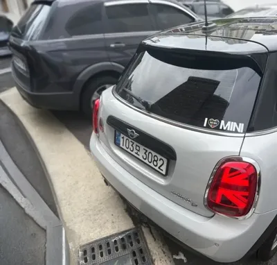 MINI Cooper 2019, 59000 км, за 6892.48 USD
