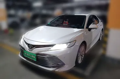 Toyota Camry · 2018 год
