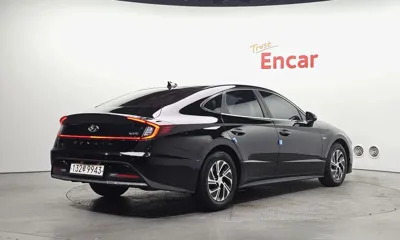 Hyundai Sonata 2020, 157305 км, за 8721.51 USD