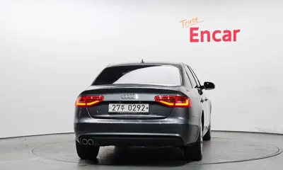 Audi A4 2016, 72536 км, за 6291.39 USD