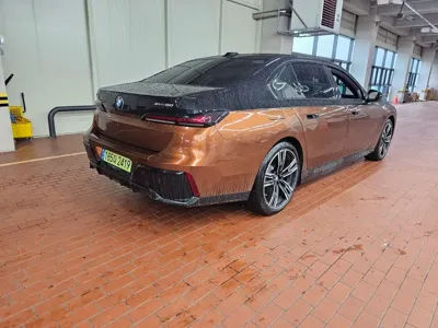 BMW i7 2026, 10400 км, за 97068.62 USD - фото 2
