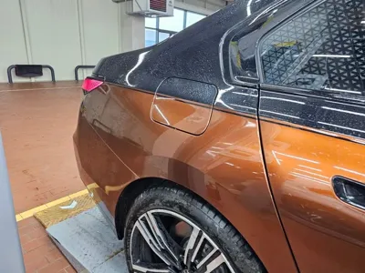 BMW i7 2026, 10400 км, за 97068.62 USD - фото 13
