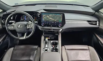 Lexus RX 2023, 63223 км, за 48247.34 USD - фото 7