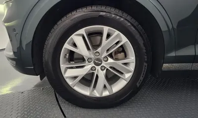 Genesis GV70 2023, 40665 км, за 23796.95 USD