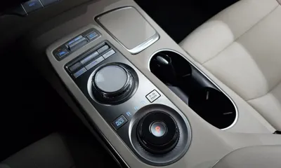 Genesis GV70 2023, 40665 км, за 23796.95 USD - фото 9