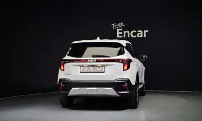Kia Seltos 2024, 124235 км, за 10906.94 USD