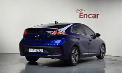 Hyundai Ioniq 2020, 193099 км, за 8125.85 USD