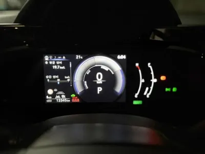 Lexus NX 2025, 13400 км, за 28882.76 USD - фото 15