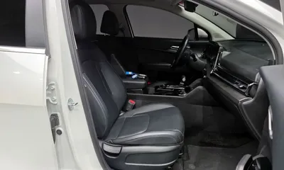 Kia Sportage 2023, 56885 км, за 15456.46 USD - фото 11