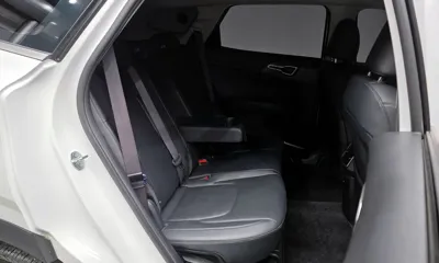 Kia Sportage 2023, 56885 км, за 15456.46 USD - фото 12
