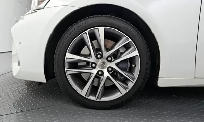 Lexus IS 2019, 137785 км, за 13742.98 USD