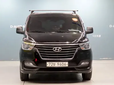 Hyundai Starex 2020, 117031 км, за 11105.24 USD