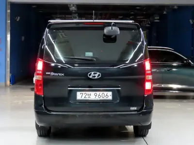 Hyundai Starex 2020, 117031 км, за 11105.24 USD
