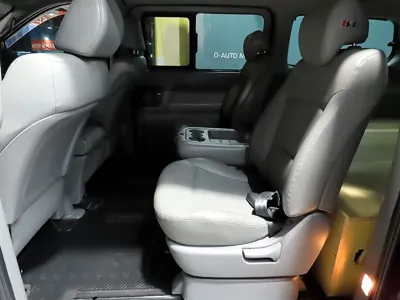Hyundai Starex 2020, 117031 км, за 11027.96 USD - фото 7