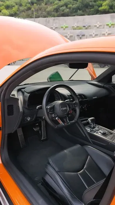 Audi R8 2017, 50500 км, за 76018.03 USD - фото 9