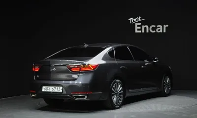 Kia K7 2017, 178501 км, за 5939.87 USD