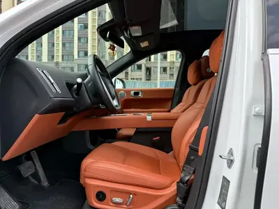 Li Auto Li L6 2025, 17000 км, за 22871.67 USD