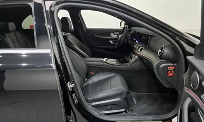 Mercedes-Benz E-Class 2023, 30755 км, за 28080.6 USD - фото 11