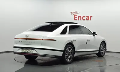 Hyundai Grandeur 2025, 15553 км, за 26697.91 USD