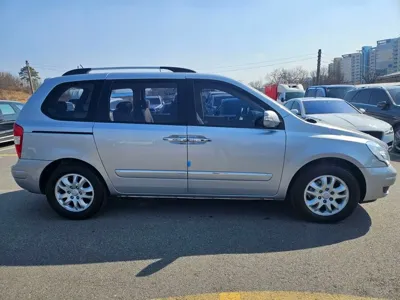 Kia Canival 2011, 192000 км, за 2116.3 USD
