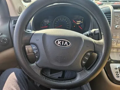 Kia Canival 2011, 192000 км, за 2116.3 USD - фото 8